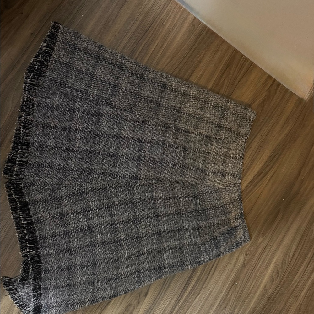 Chic Gray Plaid Skirt with Fringe
